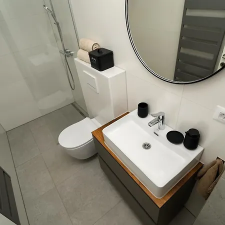 Guezt Dobanovacka 93a Apartman Belgrád