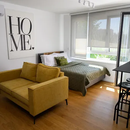 Apartman Guezt Dobanovacka 93a