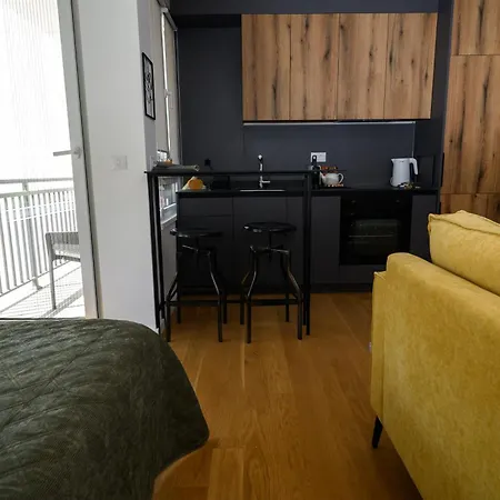 Guezt Dobanovacka 93a