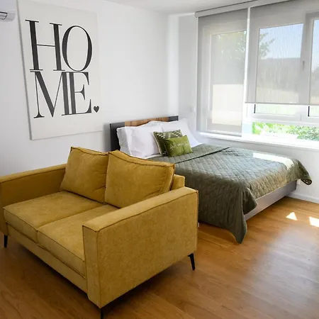 Apartman Guezt Dobanovacka 93a *