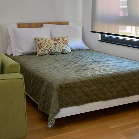 Guezt Dobanovacka 93a Apartment Belgrade