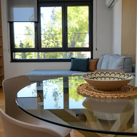 Guezt Dobanovacka 93a * Belgrade