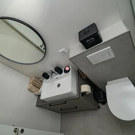 Apartman Guezt Dobanovacka 93a