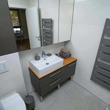 Guezt Dobanovacka 93a