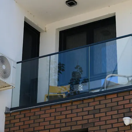 Guezt Dobanovacka 93a Apartment *